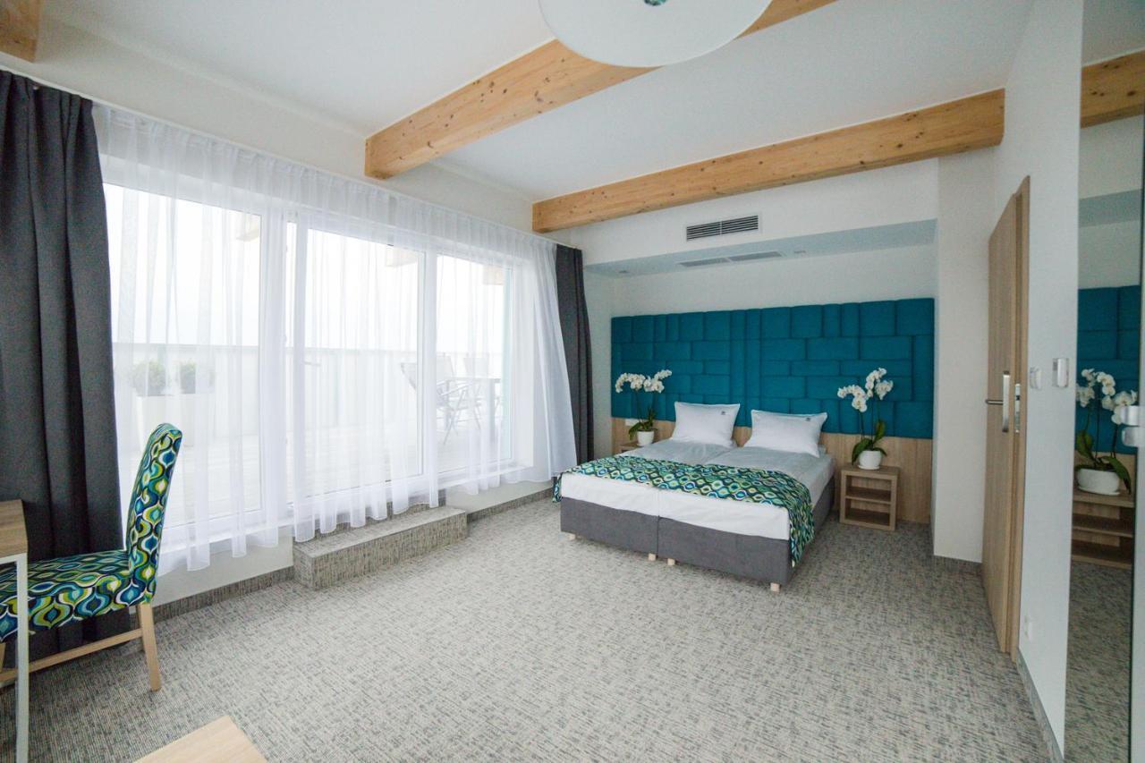 Hotel Osrodek Sea Star Premium Sarbinowo Exterior foto