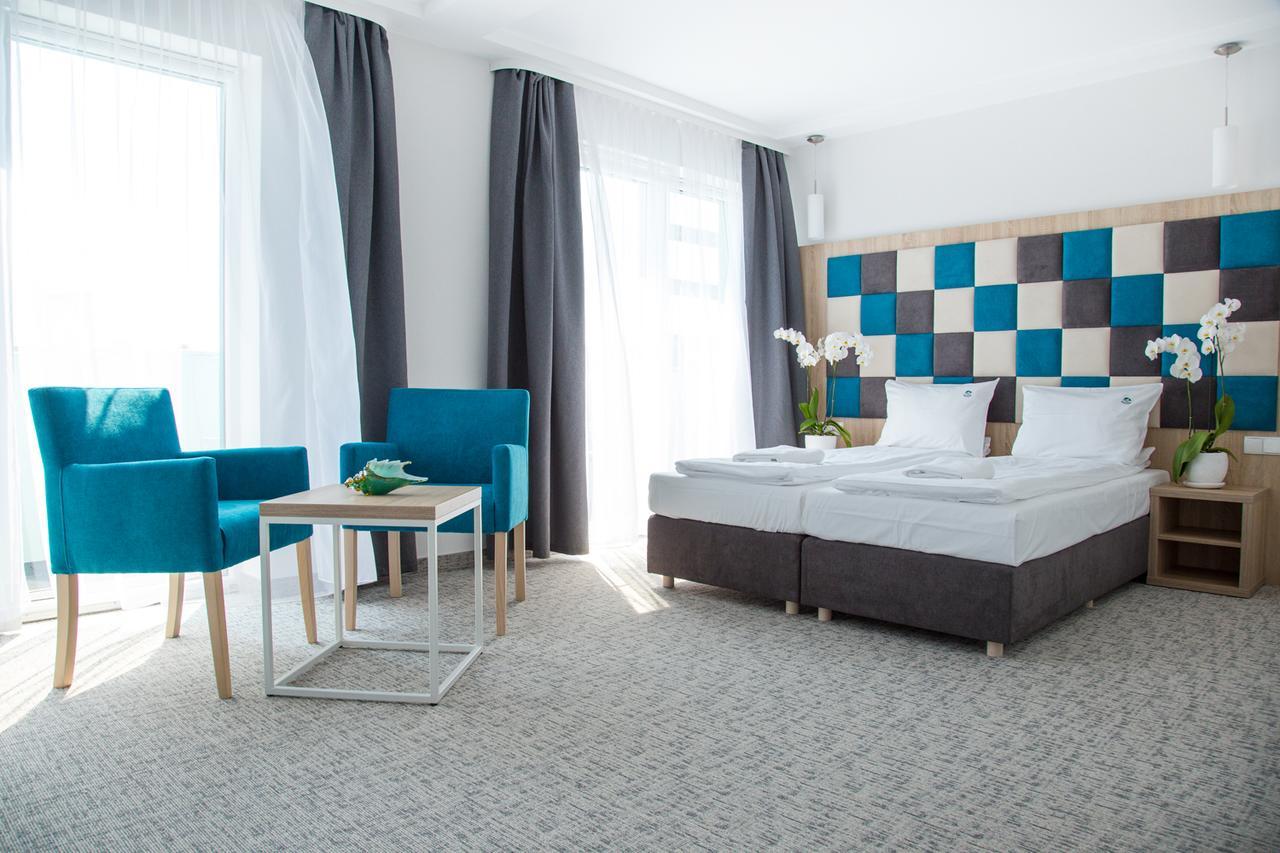 Hotel Osrodek Sea Star Premium Sarbinowo Exterior foto